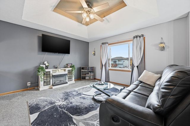 2214 S 8TH Street, Council Bluffs, IA 51501