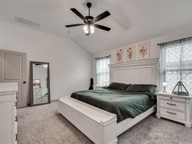 20071 Park Lane, Harrah, OK 73045