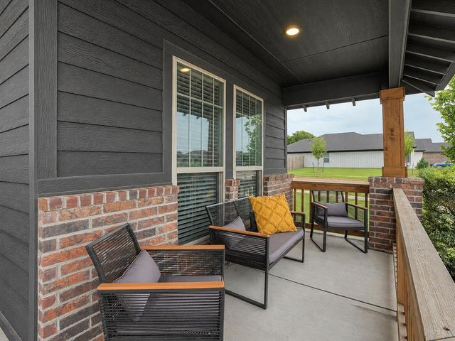 20071 Park Lane, Harrah, OK 73045