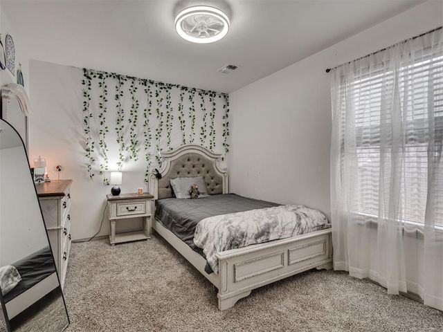 20071 Park Lane, Harrah, OK 73045
