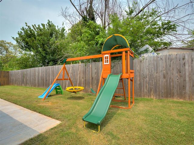 20071 Park Lane, Harrah, OK 73045