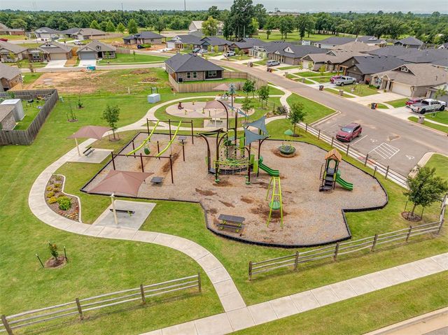 20071 Park Lane, Harrah, OK 73045
