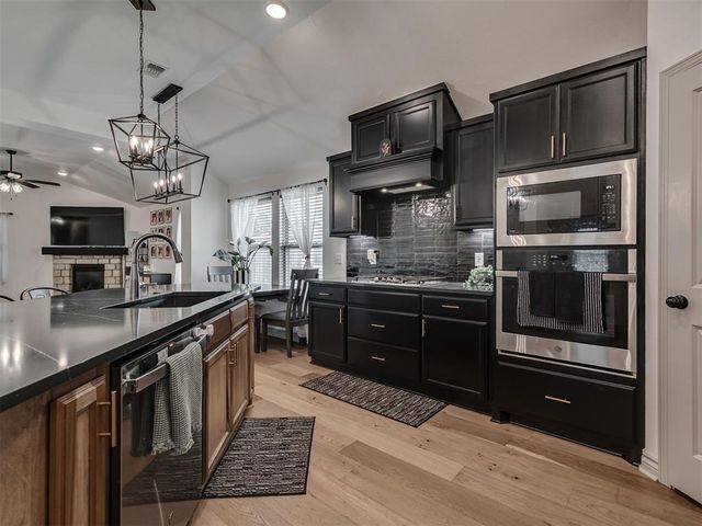 20071 Park Lane, Harrah, OK 73045