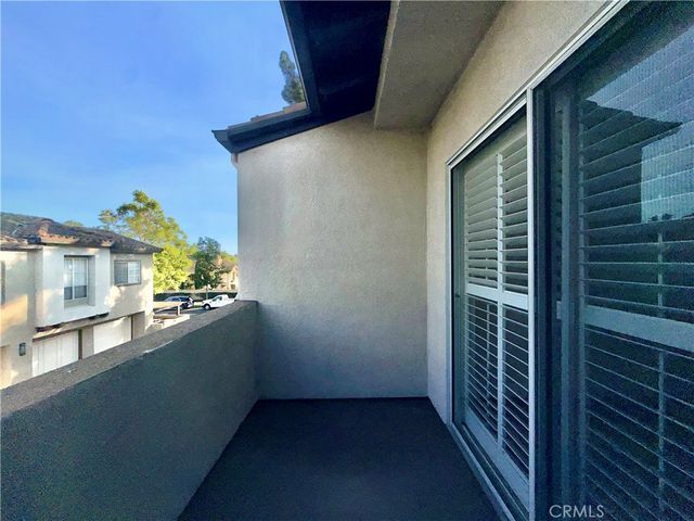 77 Via Pausa, Rancho Santa Margarita, CA 92688
