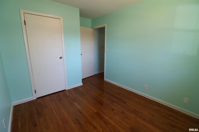 5819 N SEDLEY Street, Peoria, IL 61615