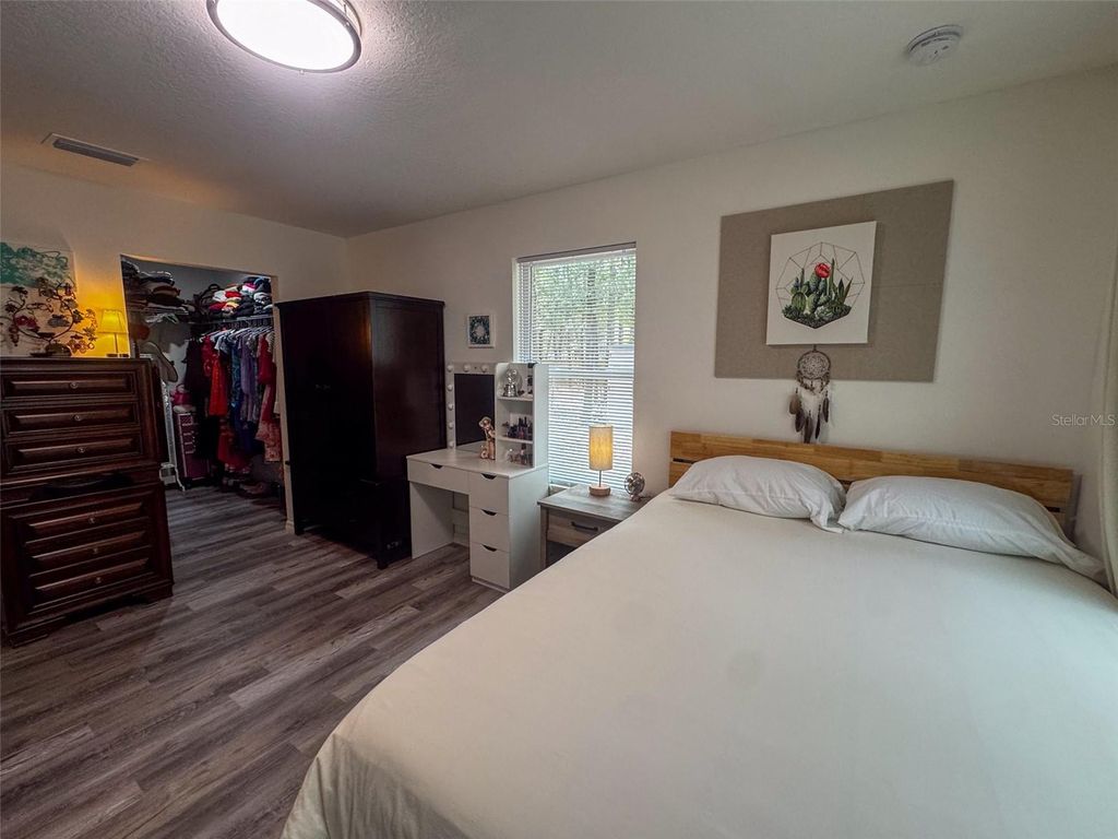 Image 13 of property listing at 119 PINE TRAIL, Melrose, FL 32666