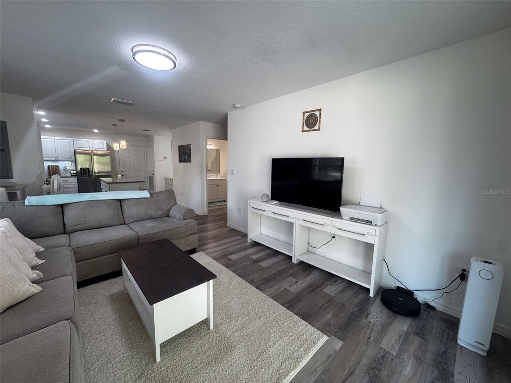 Image 7 of property listing at 119 PINE TRAIL, Melrose, FL 32666