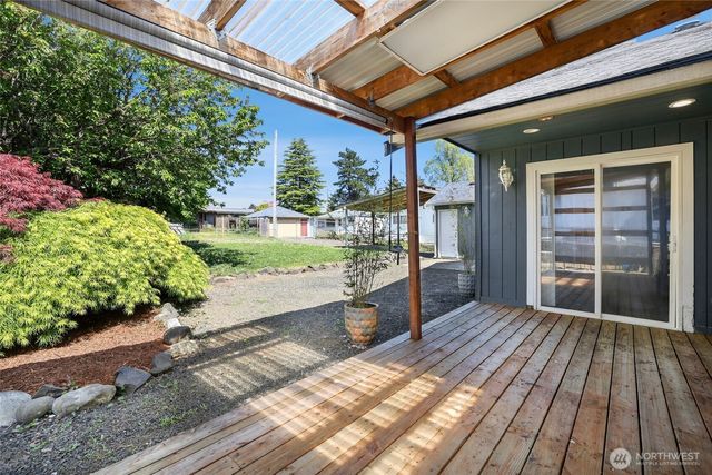 940 E Cascade Avenue, Shelton, WA 98584