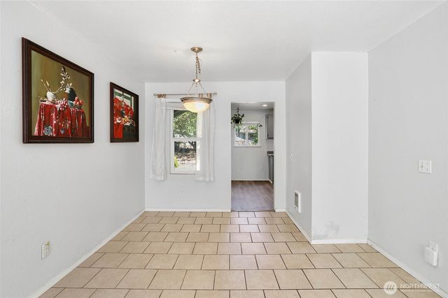 940 E Cascade Avenue, Shelton, WA 98584