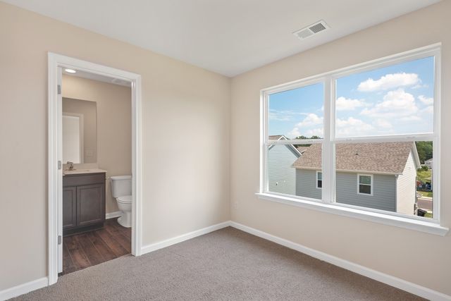 6078 Cullen Dr, La Vergne, TN 37086