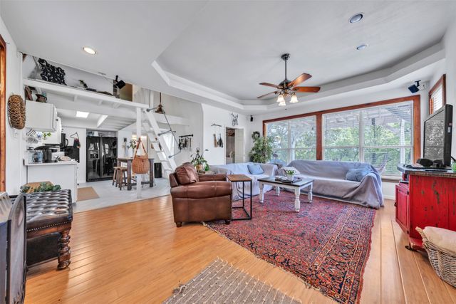 1037 County Road 1190, Kopperl, TX 76652
