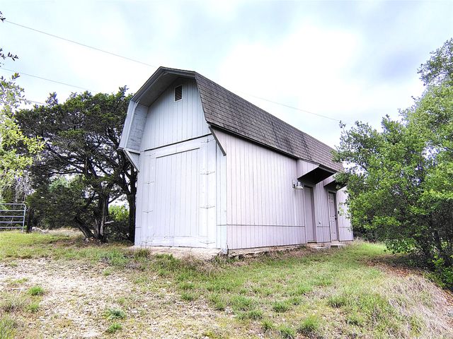 1037 County Road 1190, Kopperl, TX 76652