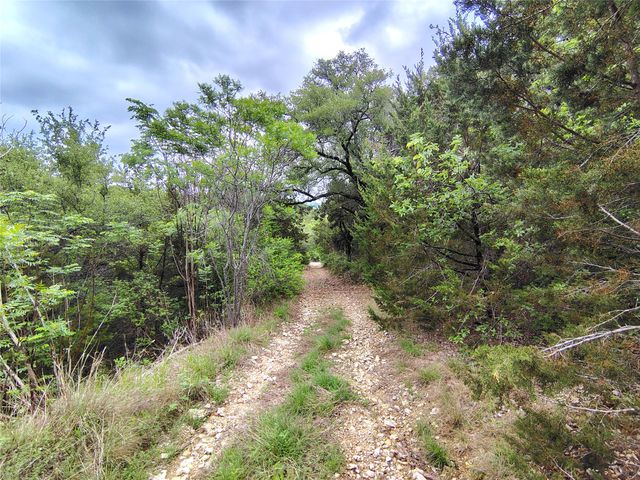 1037 County Road 1190, Kopperl, TX 76652
