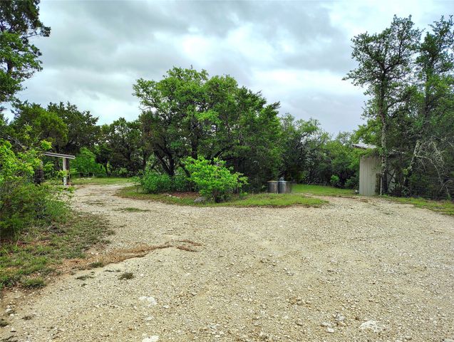 1037 County Road 1190, Kopperl, TX 76652