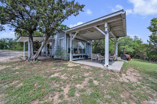 1037 County Road 1190, Kopperl, TX 76652