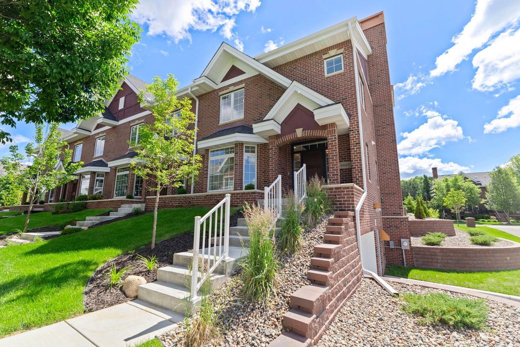 10814 Falling Water Lane D, Woodbury, MN 55129 — photo 3