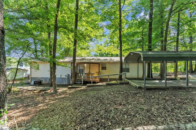 7401 Highway 24, Townville, SC 29689