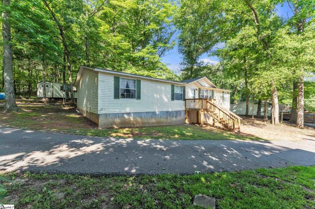 7401 Highway 24, Townville, SC 29689