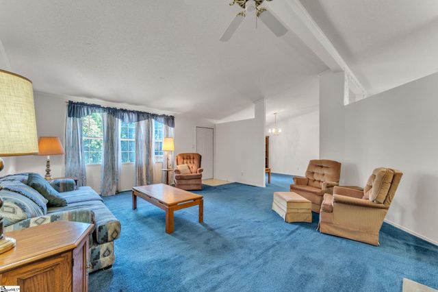 7401 Highway 24, Townville, SC 29689