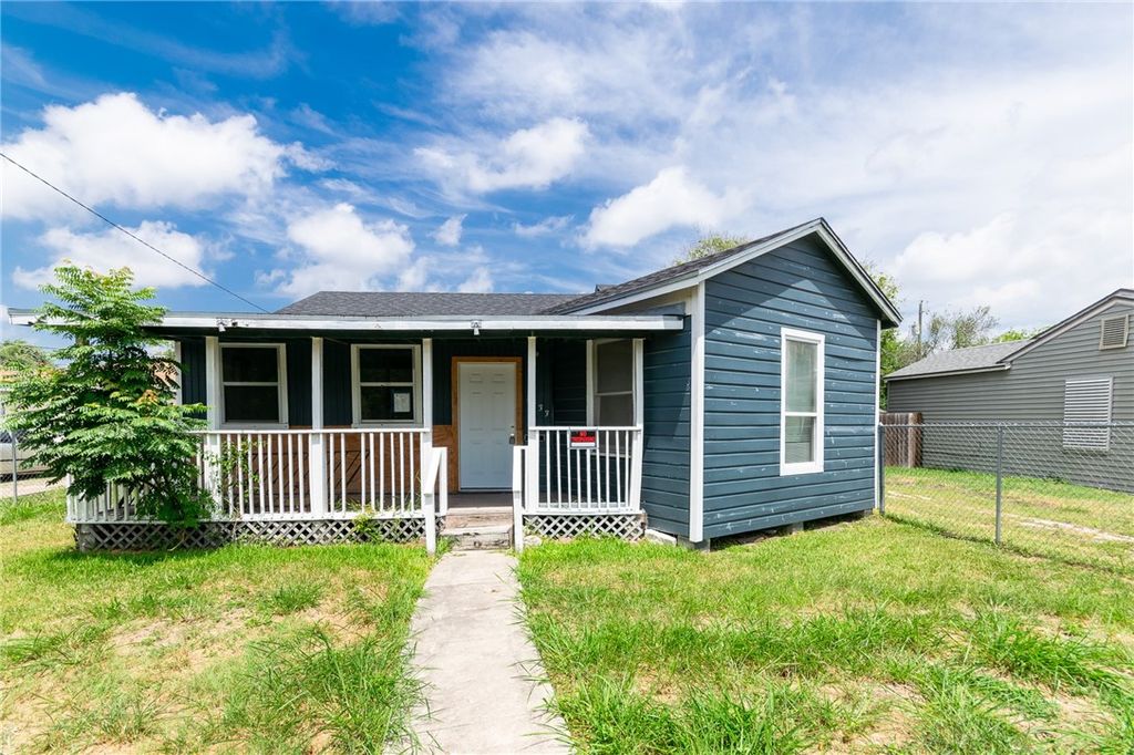 1333 Logan Ave, Corpus Christi, TX 78415 — exterior