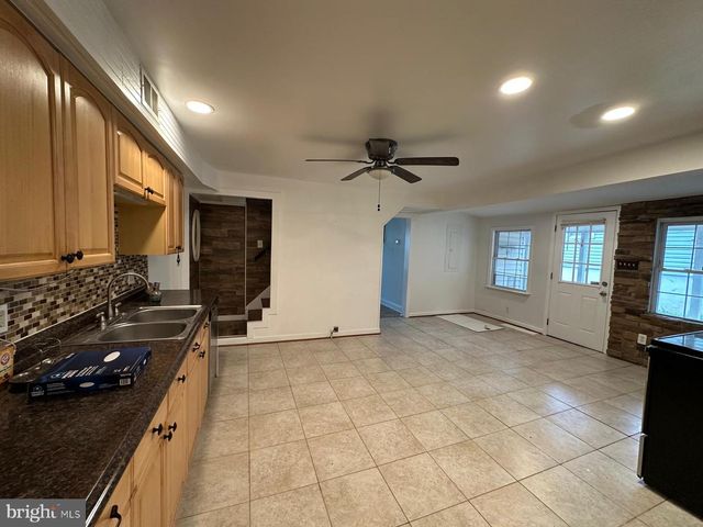 805 S KENT ST, Winchester, VA 22601