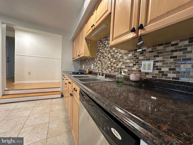 805 S KENT ST, Winchester, VA 22601