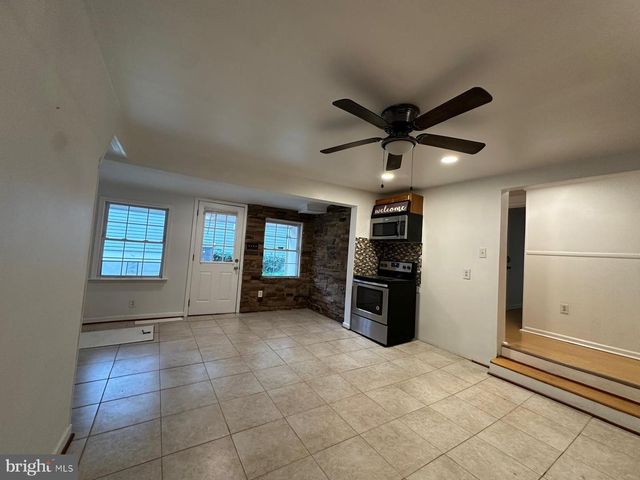 805 S KENT ST, Winchester, VA 22601