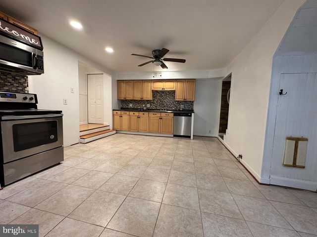 805 S KENT ST, Winchester, VA 22601