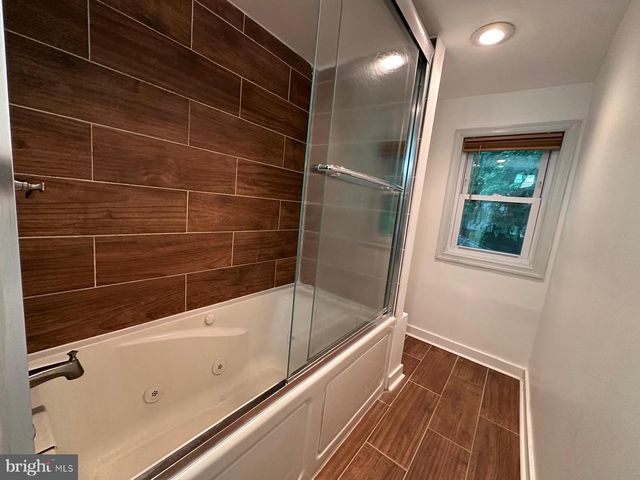 805 S KENT ST, Winchester, VA 22601
