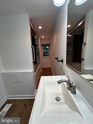805 S KENT ST, Winchester, VA 22601