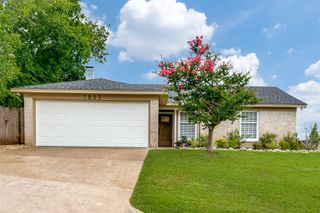 7833 Gaston Avenue, Fort Worth, TX 76116