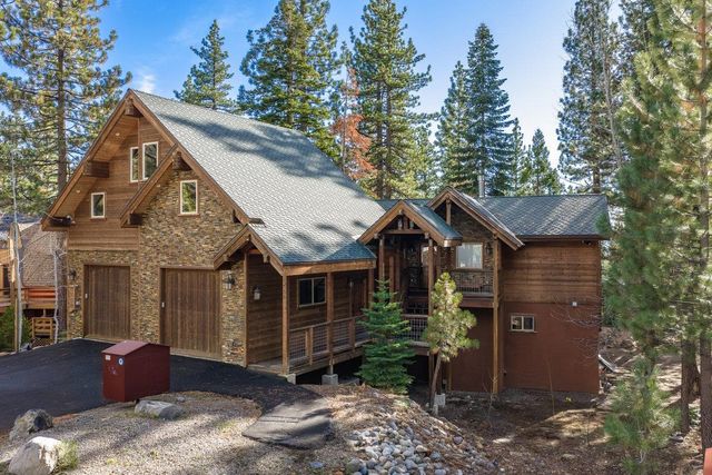 1055 Trent Lane, Kings Beach, CA 96143