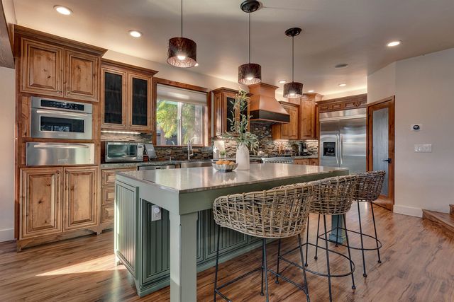 1055 Trent Lane, Kings Beach, CA 96143