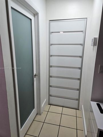 2348 W 56th Street 19, Hialeah, FL 33016