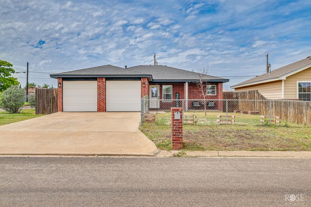 2270 Woodlawn Drive, San Angelo, TX 76901