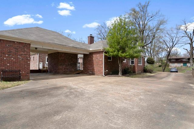 105 Rose Circle, Helena, AR 72342
