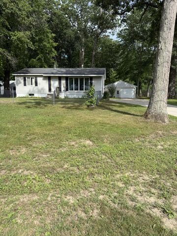 2840 Pillon Road, Twin Lake, MI 49457