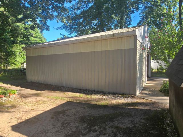 2840 Pillon Road, Twin Lake, MI 49457
