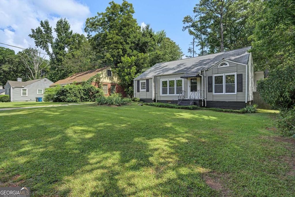 2327 Ben Hill Road, East Point, GA 30344 — photo 3