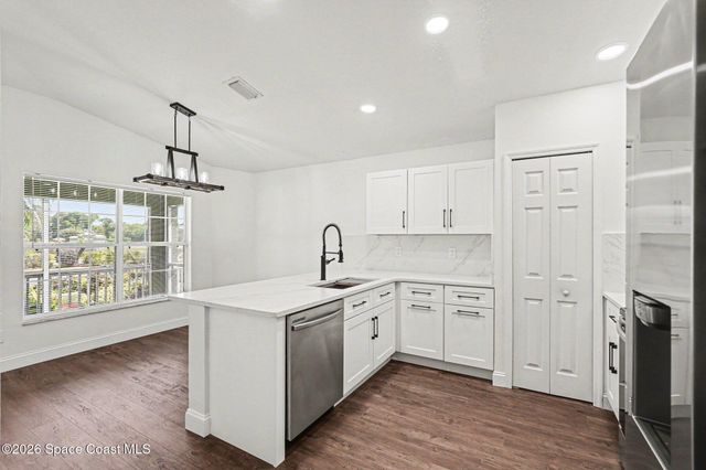 1805 Bayhill Drive, Melbourne, FL 32940