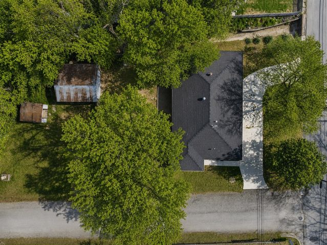 600 N Mill Street, Bowie, TX 76230