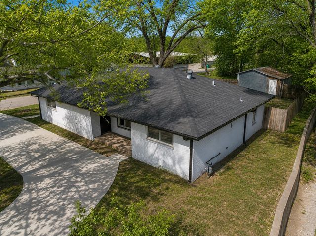 600 N Mill Street, Bowie, TX 76230
