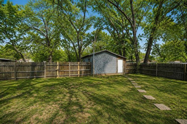 600 N Mill Street, Bowie, TX 76230