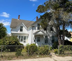 41 Peck Street, Norwich, CT 06360