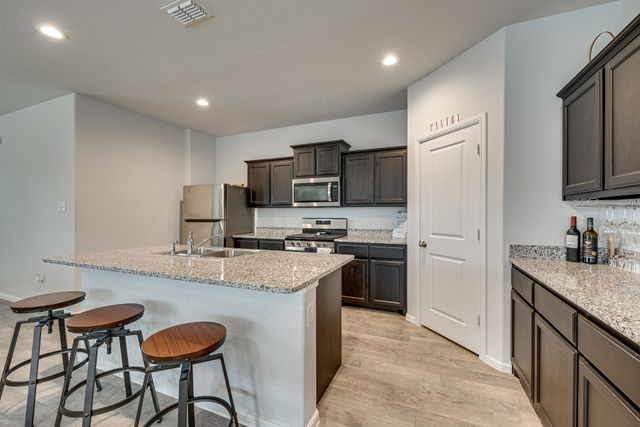 2228 Blythwood Trail, Fort Worth, TX 76108
