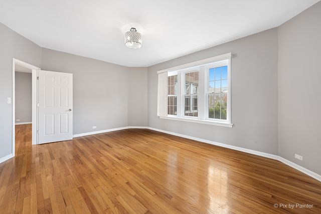 4321 N Drake Avenue 3W, Chicago, IL 60618