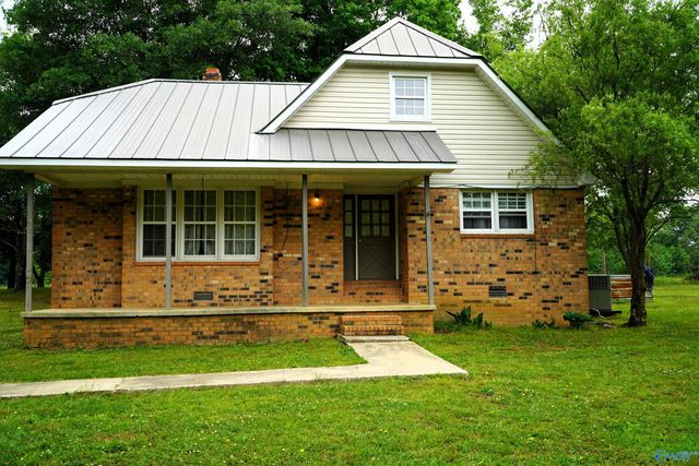 23799 Holt Road, Athens, AL 35613