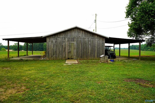 23799 Holt Road, Athens, AL 35613