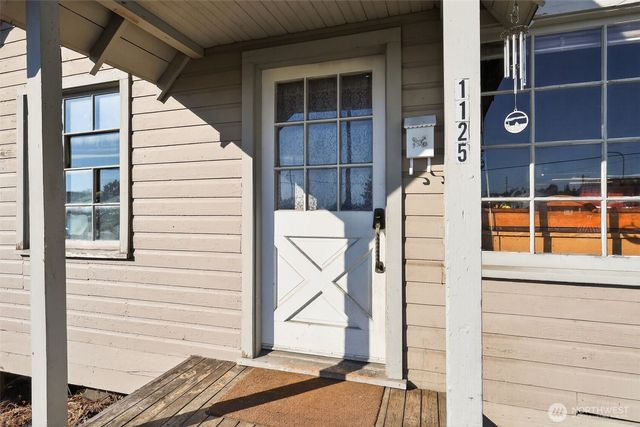 1125 N Tower Avenue, Centralia, WA 98531