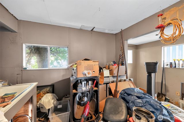 1125 N Tower Avenue, Centralia, WA 98531